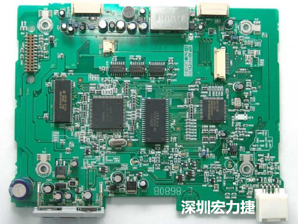 大面積PCB若電子元器件數(shù)量多、重量較重，板材強(qiáng)度不夠時容易產(chǎn)生PCB中央部凹陷問題。